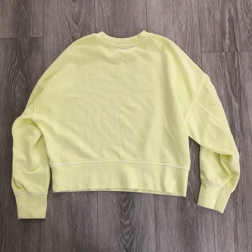SOLD Rails Sweatshirt - Picture 8 of 10